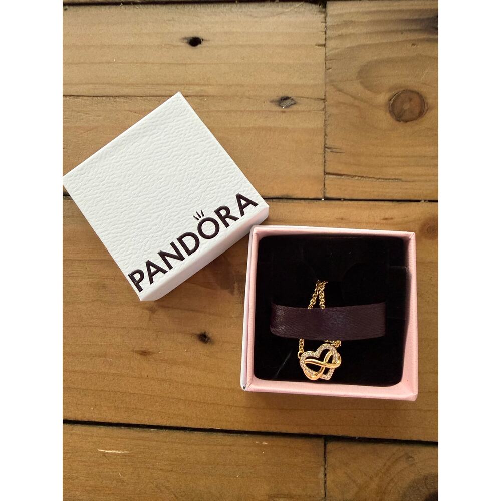 Pandora Heart Necklace NIB - Picture 3 of 4